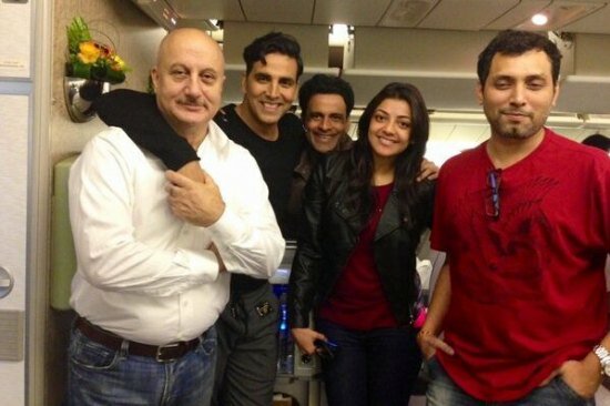 Bollywood film analysis: Akshay Kumar and Anupam Kher’s Special 26 Special 26 film's team promoting it in Dubai